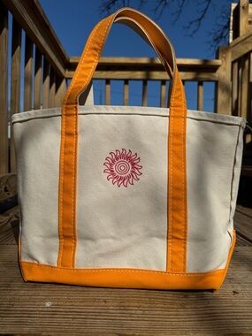 Vtg L.L. Bean Orange Sun Embroidered Boat & Tote
